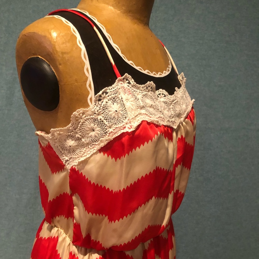 Chevron print maxi dress